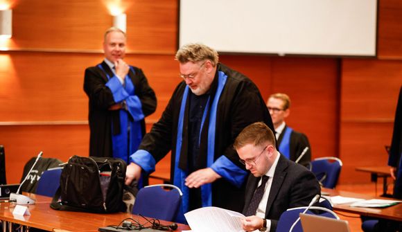 Dró játningu til baka á síðustu stundu
