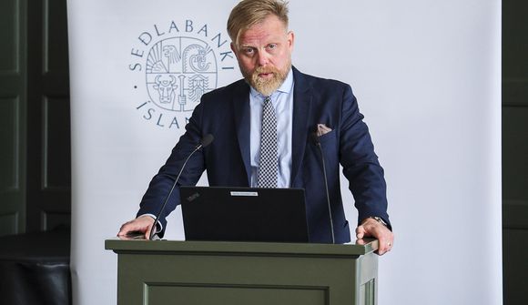 Enn með „yfirspennt hagkerfi“
