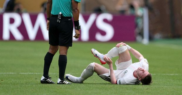 Cole Palmer kveinkar sér í leik með Chelsea á HM félagsliða.