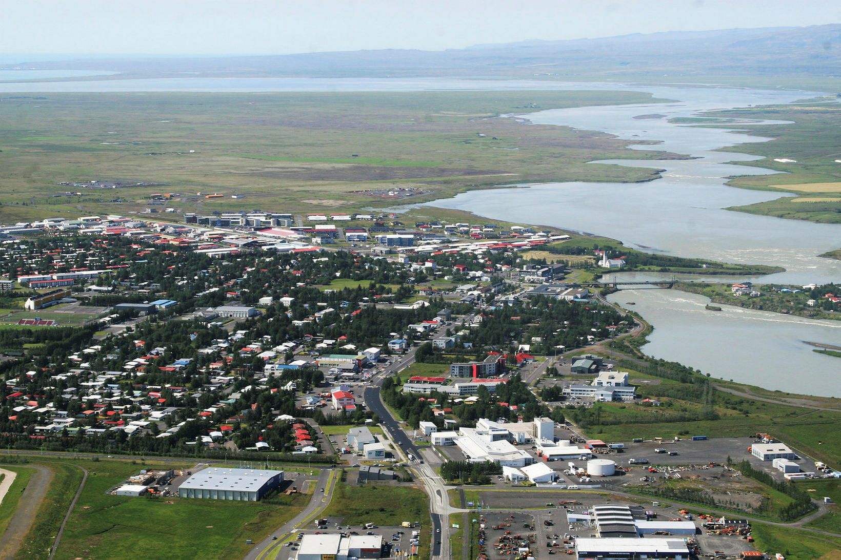 Horft yfir Selfoss, stærsta bæinn í sveitarfélaginu Árborg.