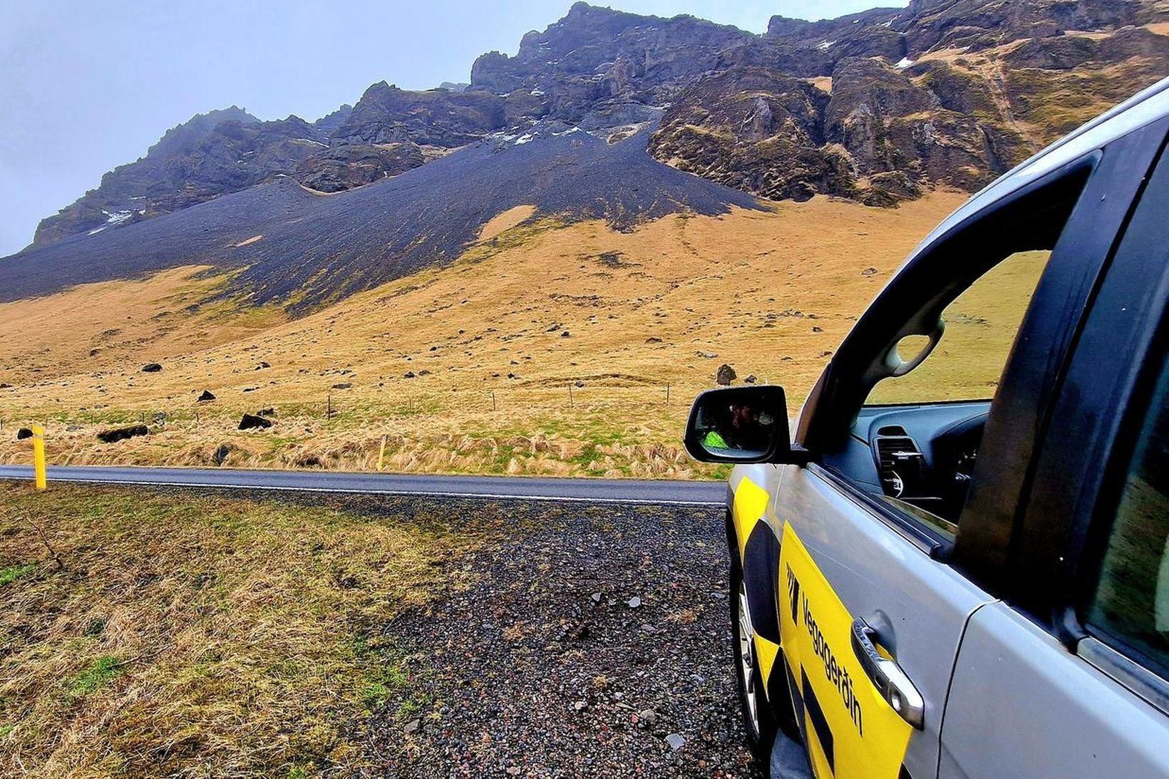 Starfsmenn vegagerðarinnar eru í viðbragðsstöðu