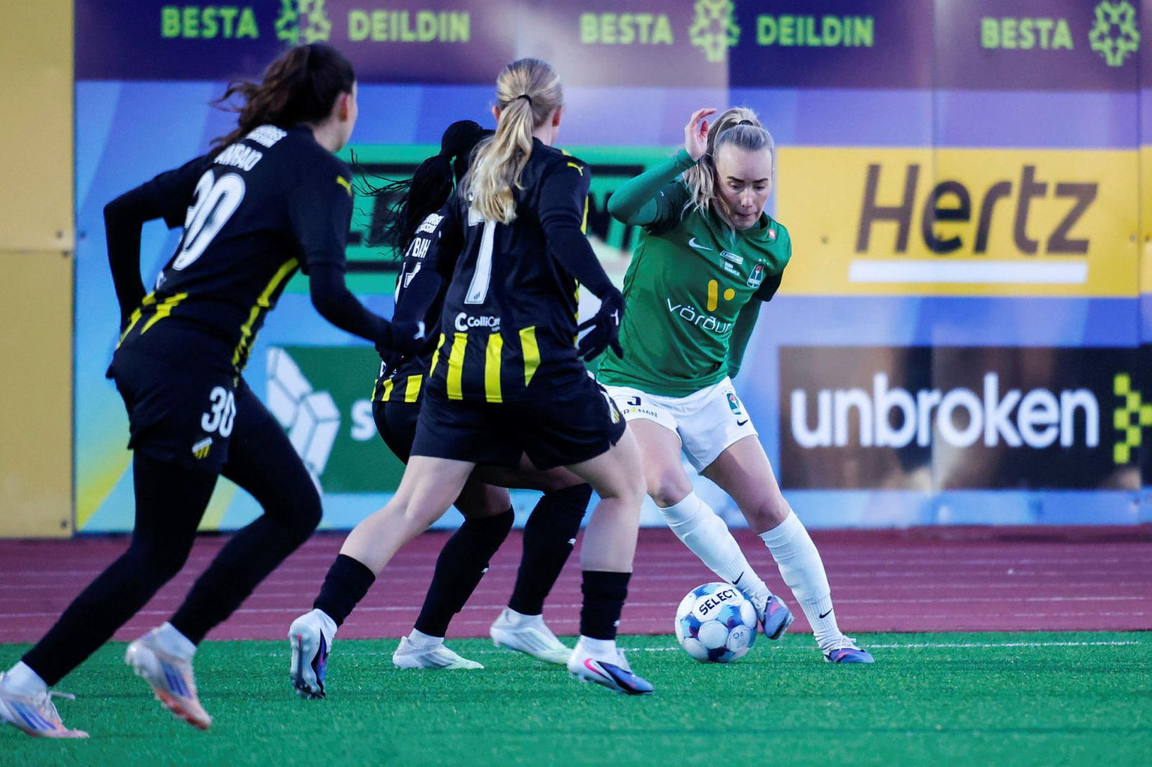 Elísa tuðar mest og ekkert ESB