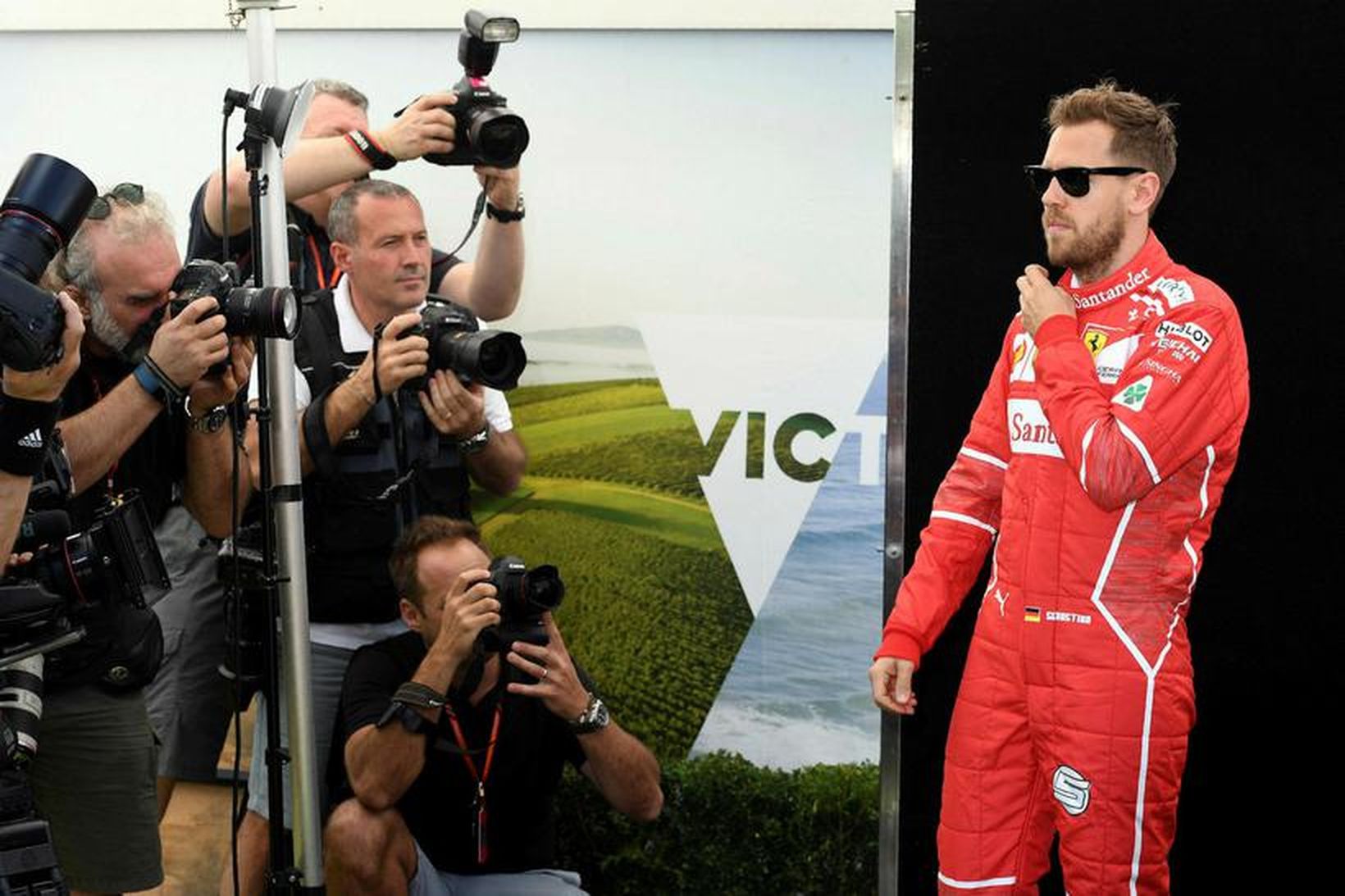 Sebastian Vettel í Melbourne í dag en þar fer efyrsat …