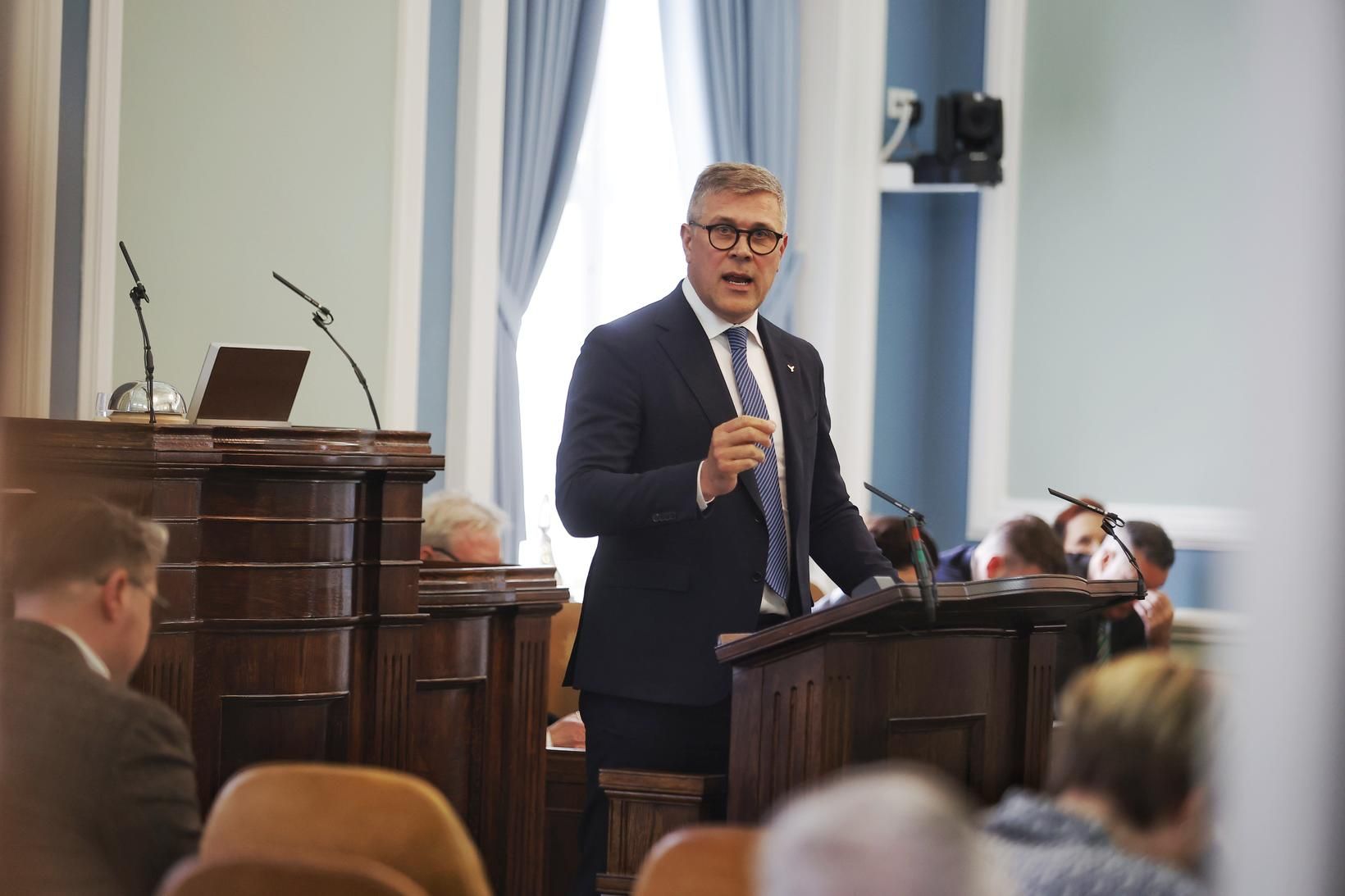 Bjarni Benediktsson forsætisráðherra flutti yfirlýsingu á Alþingi.