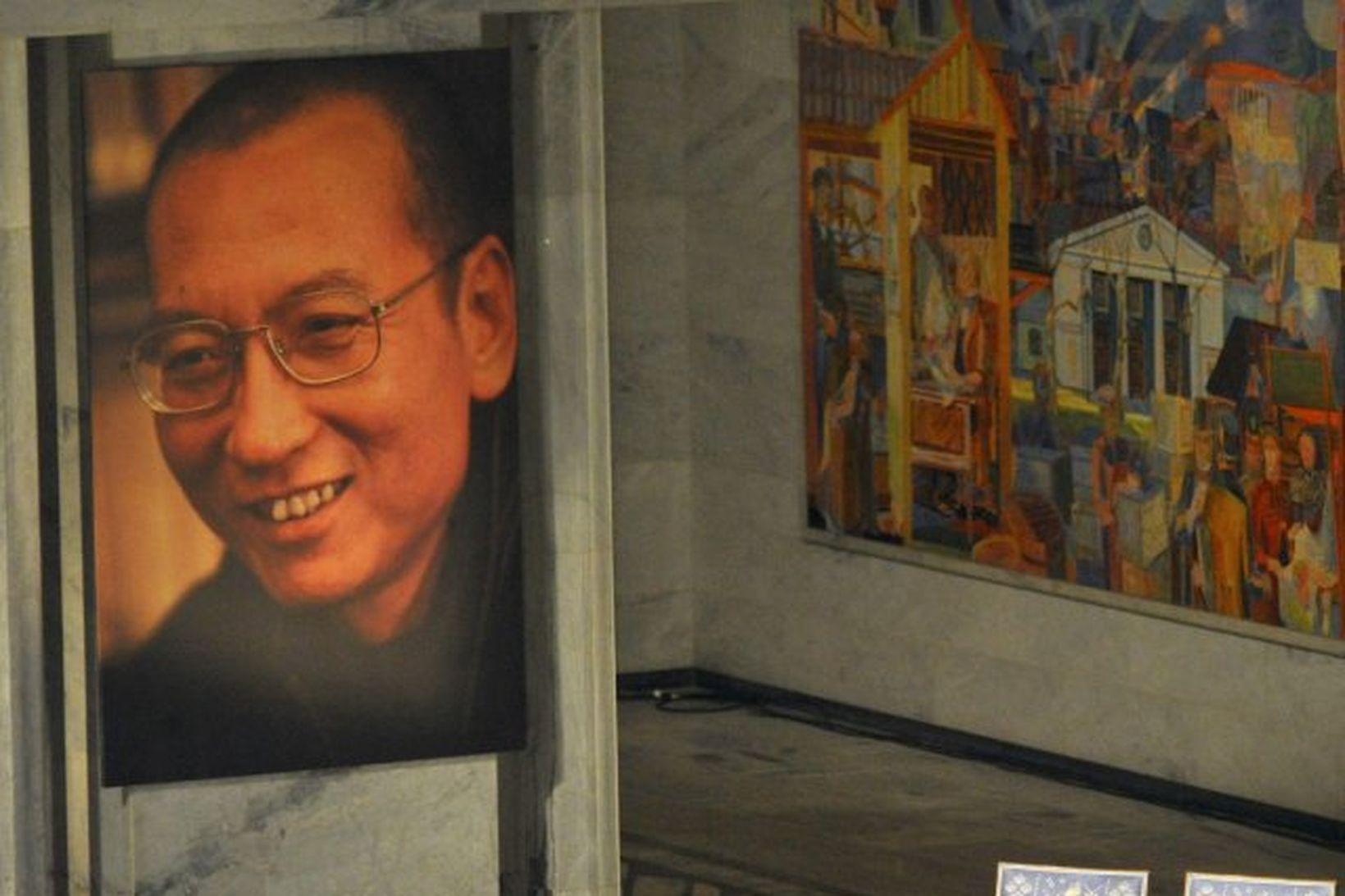 Autt sæti var þar sem Liu Xiaobo hefði setið ef …