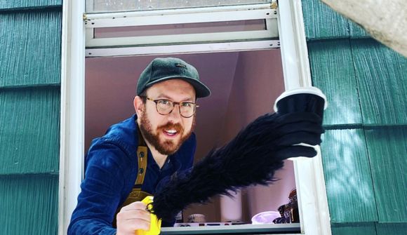 Frítt kaffi úr górilluhendi