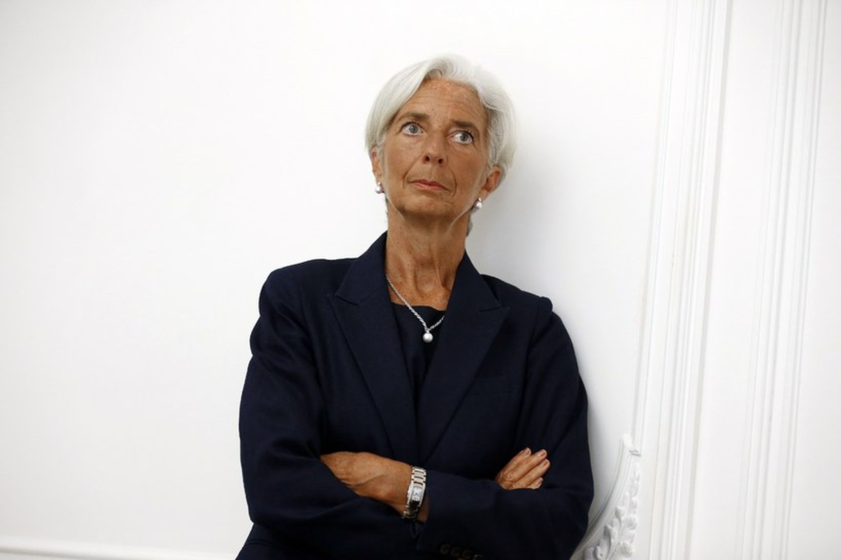 Christine Lagarde forstjóri Alþjóðagjaldeyrissjóðsins á blaðamannafundi í París í dag.