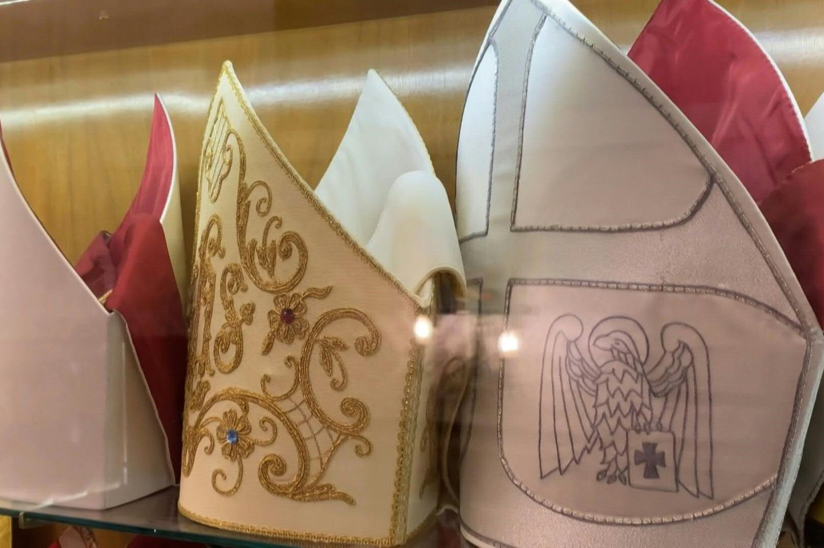 Braut siðareglur til að sjá lík páfans