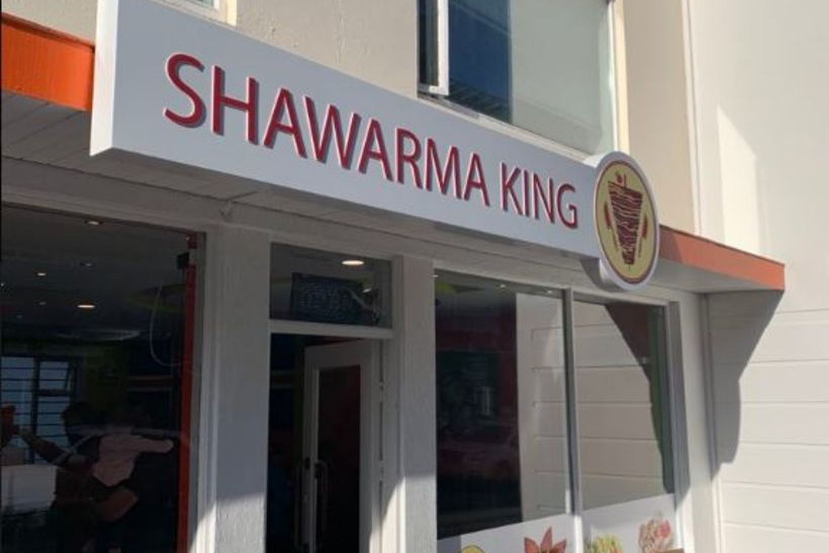 Shawarma king er staðsettur ofarlega á Laugavegi í kringum ferðamannabúðir …