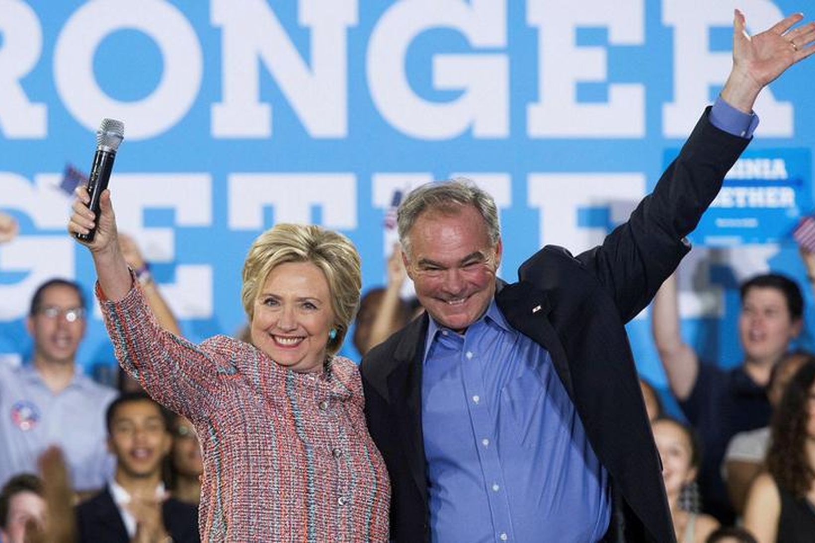 Hillary Clinton og Tim Kaine.