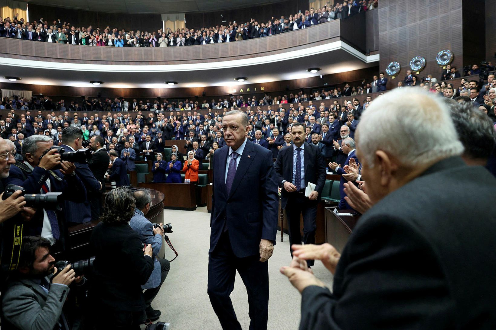 Recep Tayyip Erdogan, Tyrklandsforseti á þingfundi í dag.