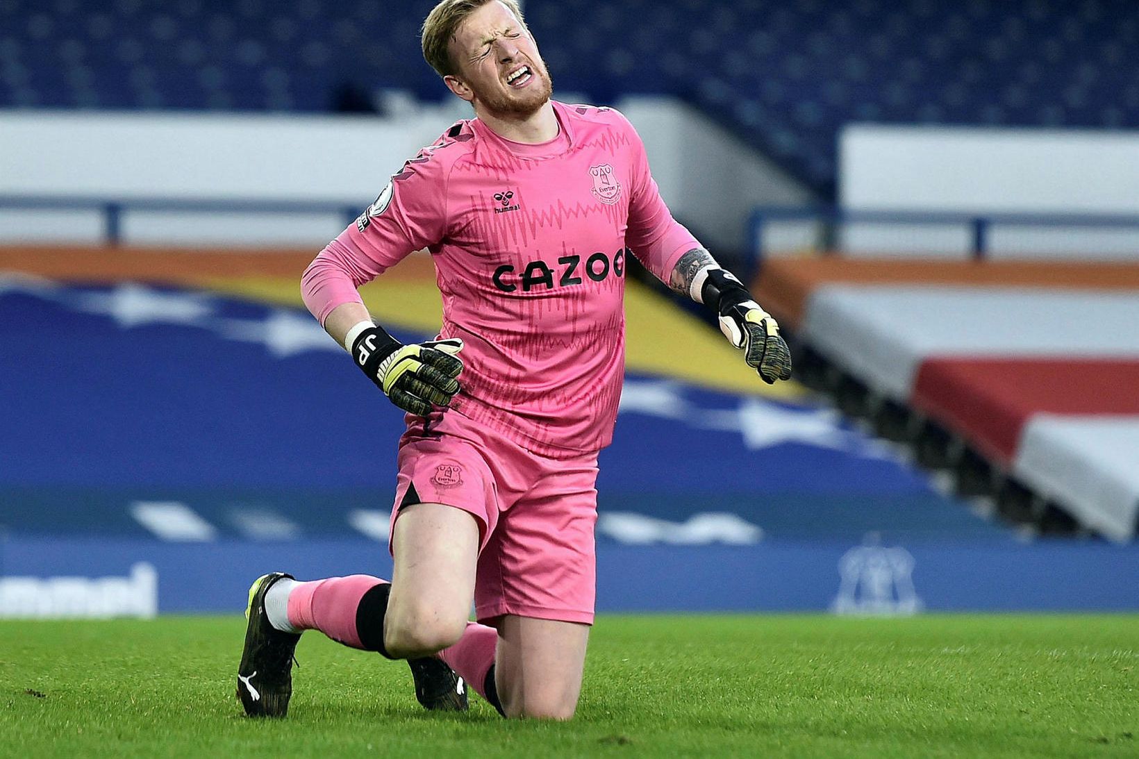 Jordan Pickford meiddist í leiknum gegn Burnley.