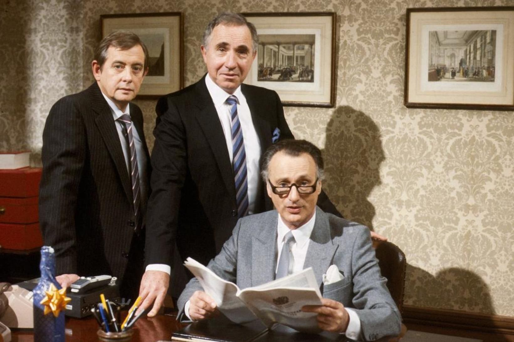 Derek Fowlds, Nigel Hawthorne og Paul Eddington.