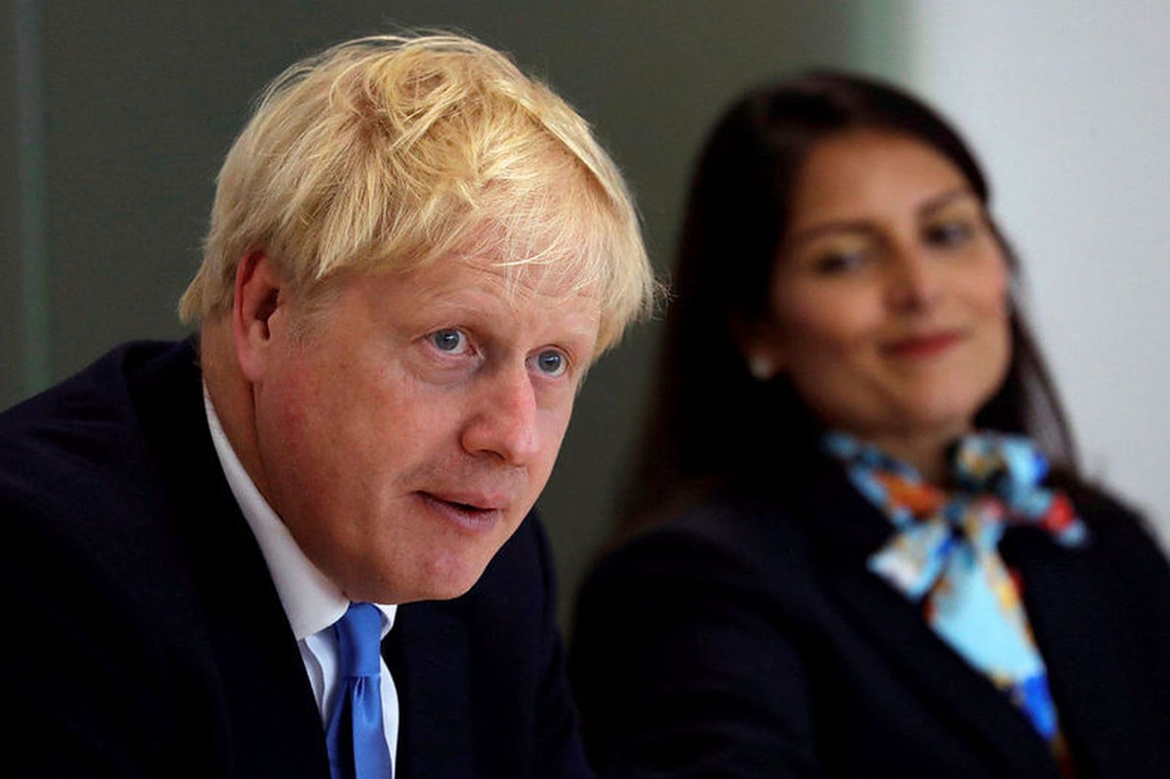 Boris Johnson, forsætisráðherra Bretlands, ásamt Priti Patel innanríkisráðherra.