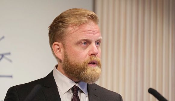 Vextir áfram 1% – 7% samdrætti spáð
