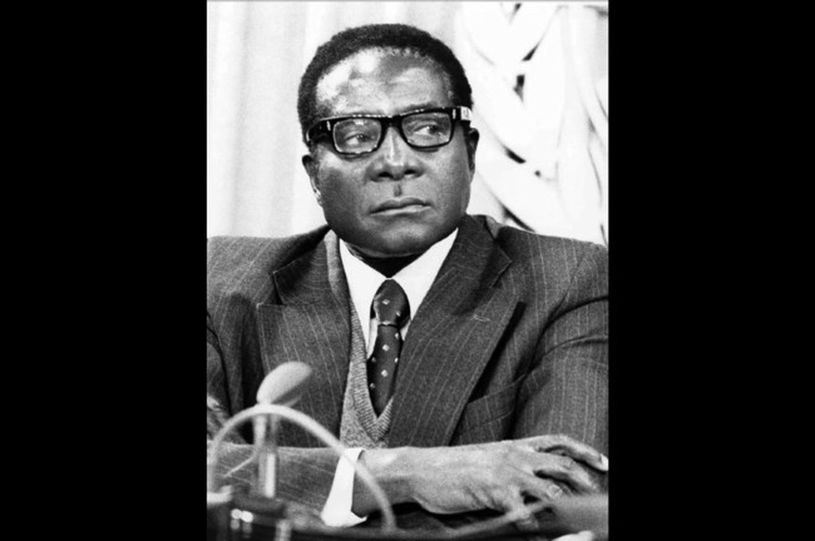 Robert Mugabe látinn 