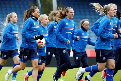 The Icelandic women's national football team.