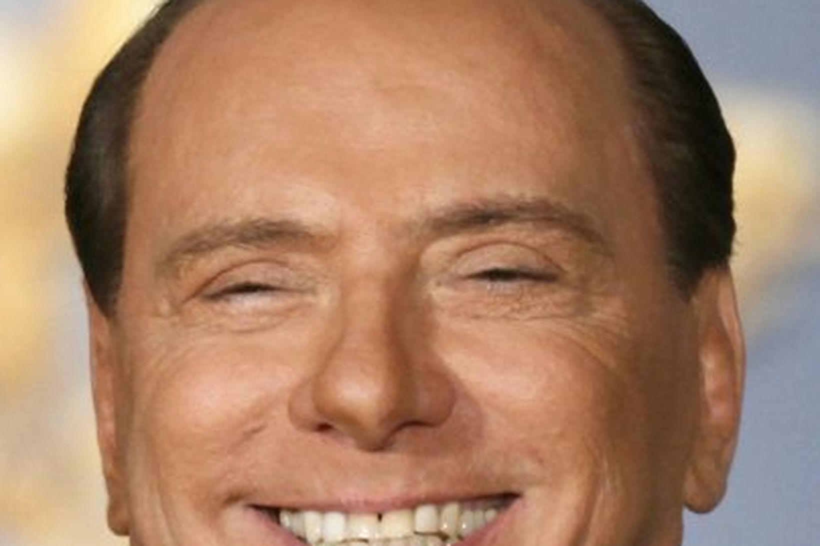 Silvio Berlusconi er ekki við eina fjölina felldur.