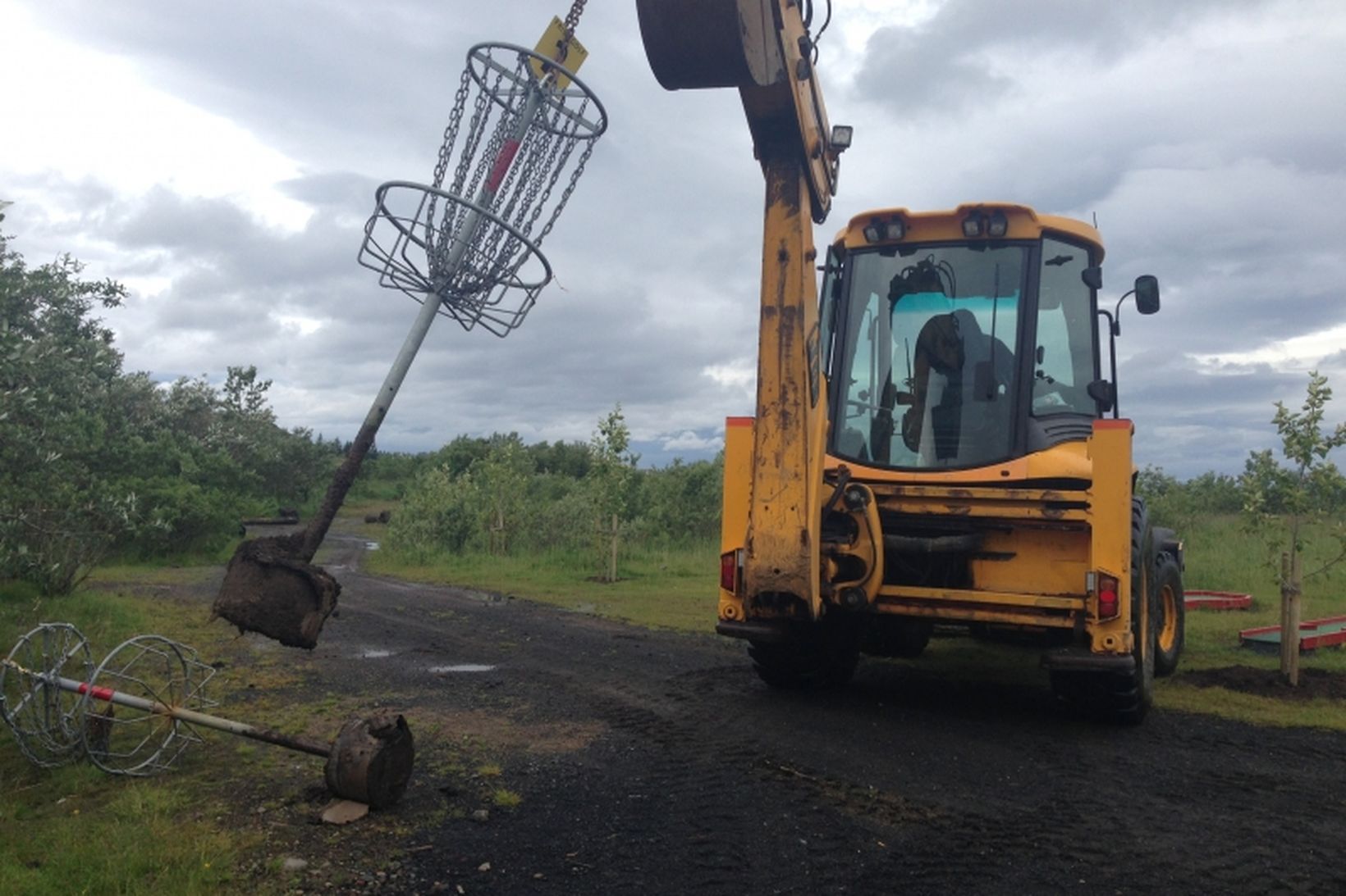 Endurbæturnar á frisbígolfvellinum við Gufunesbæinn í Grafarvogi eru meðal verkefna …