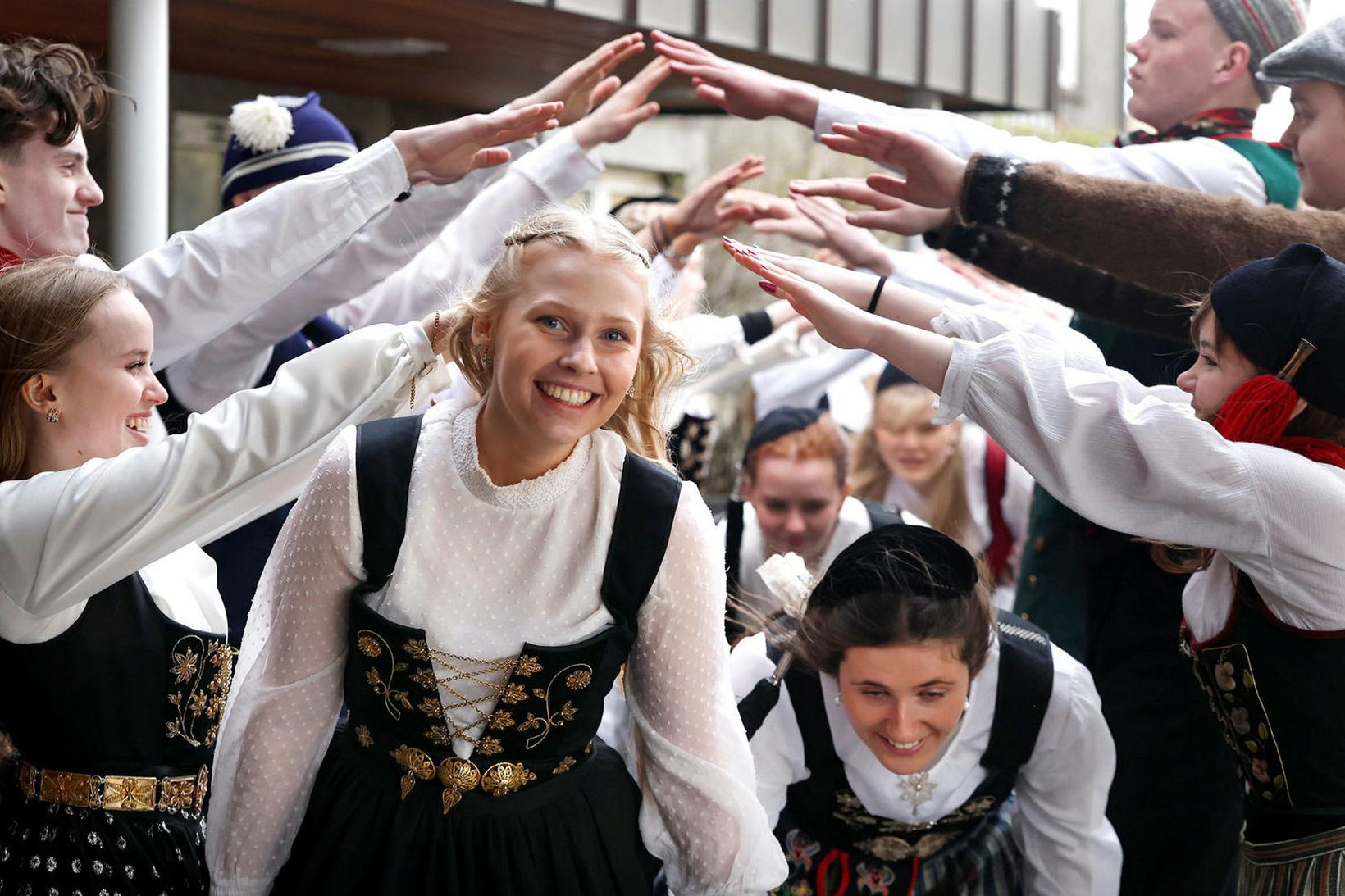 Peysufatadagurinn færður vegna veðurs