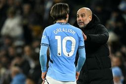 Pep Guardiola og Jack Grealish heimsækja Crystal Palace í dag.