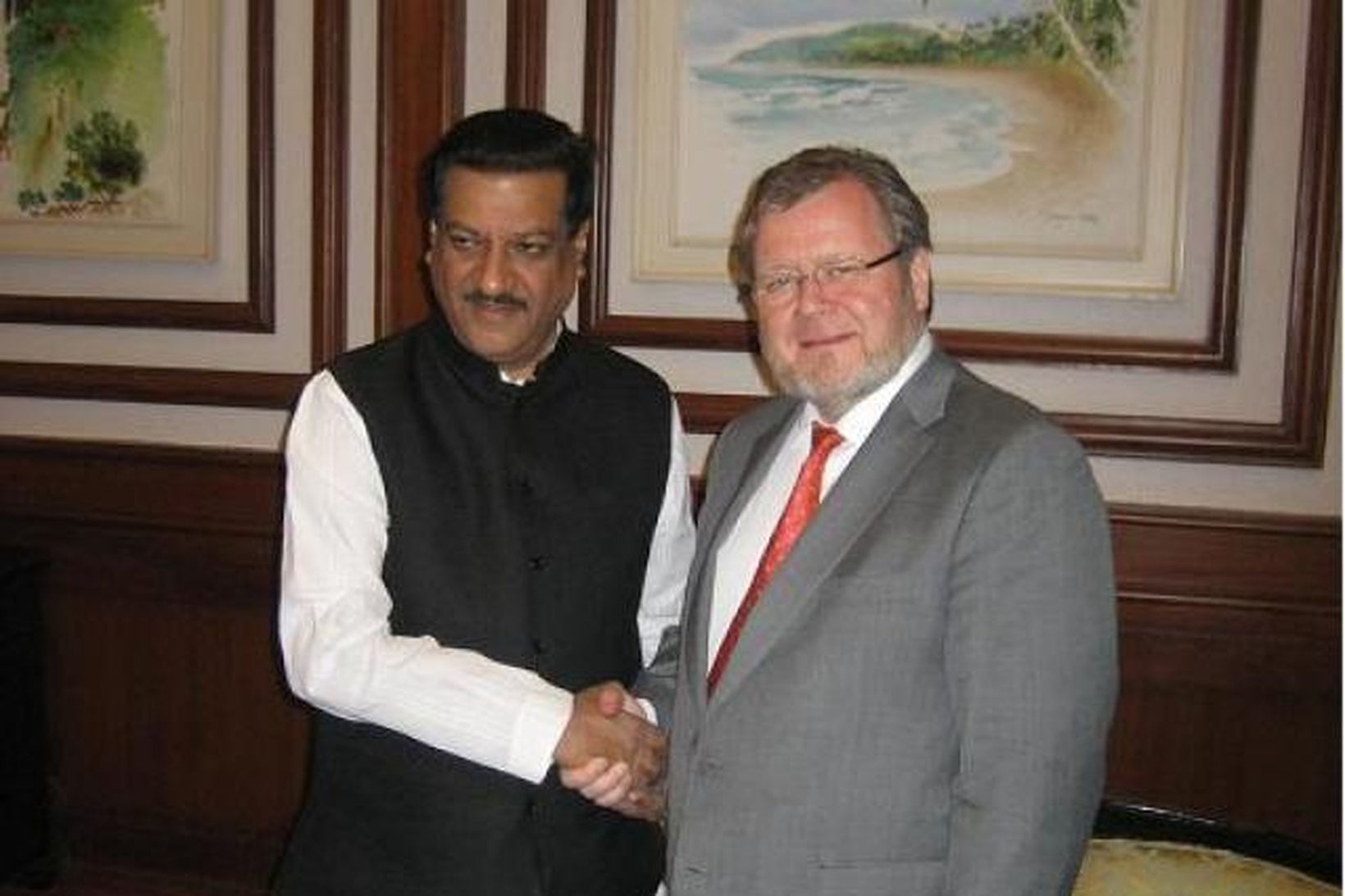 Össur Skarphéðinsson, utanríkisráðherra, og Prithviraj Chavan, forsætisráðherra Maharastra.