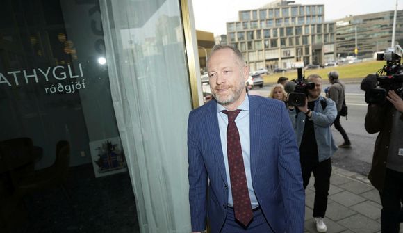 „Ekki sem starfsstjórn heldur annars konar stjórn“