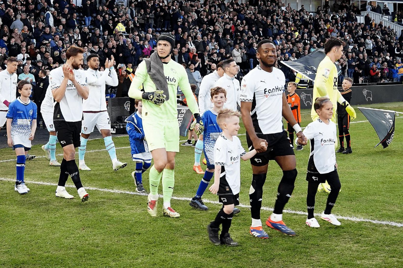 Jacob Zetterström spilar ekki meira með Derby á leiktíðinni.