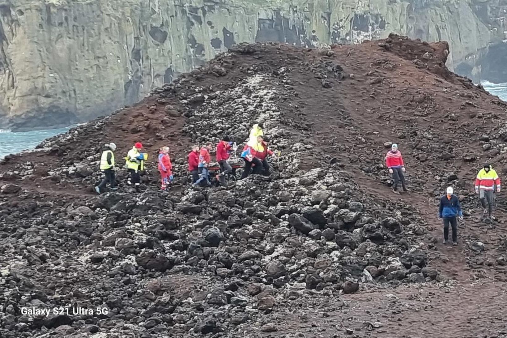 Tíu félagar í björgunarfélaginu gengu á slysstað með sérstakan búnað …