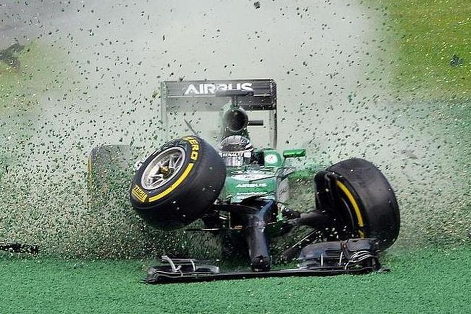 Kamui Kobayashi hjá Caterham ók ekki langt í fyrsta móti ársins, aðeins nokkur hundruð metra. …