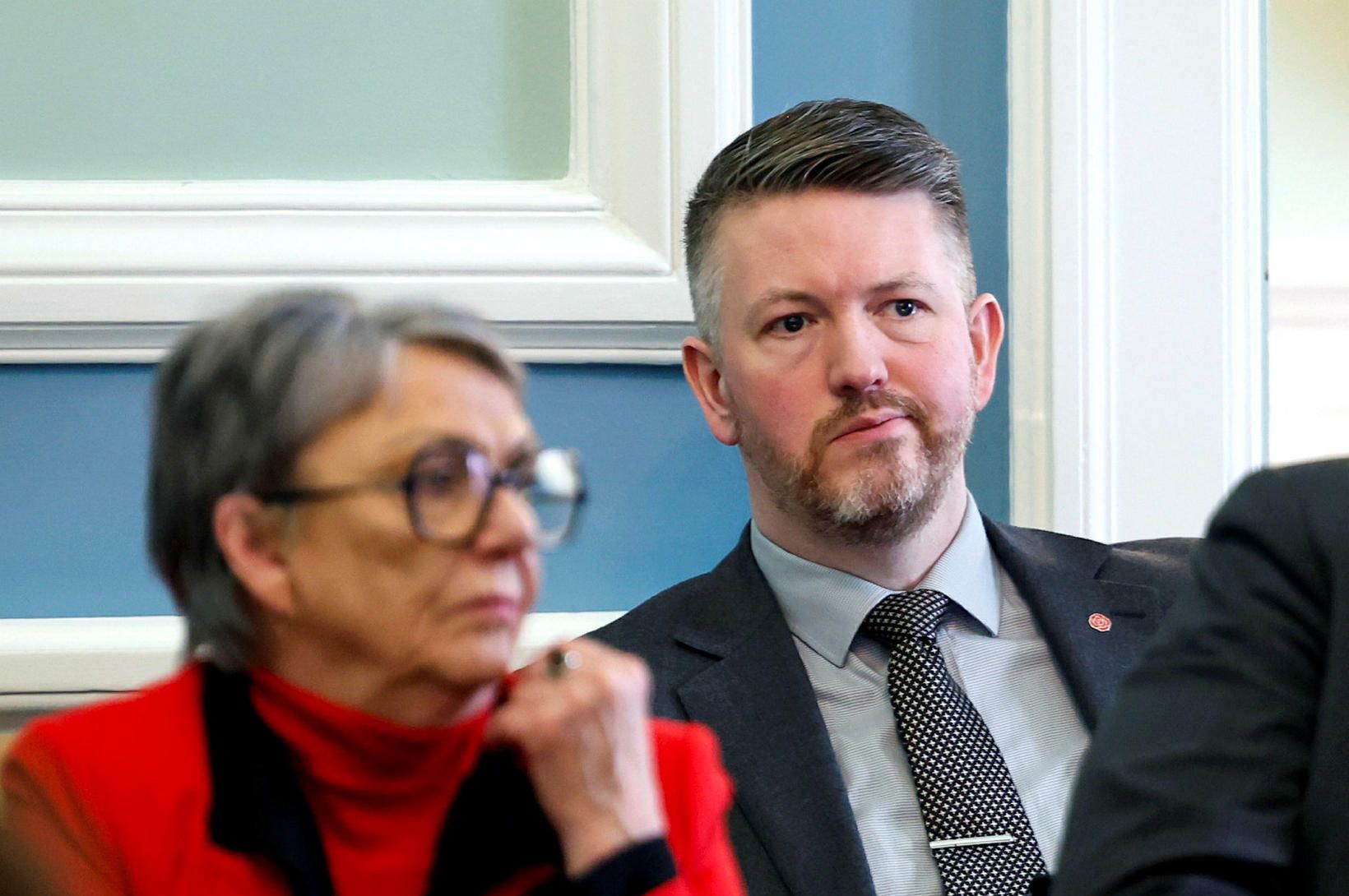 Launin fylgi almennum launahækkunum