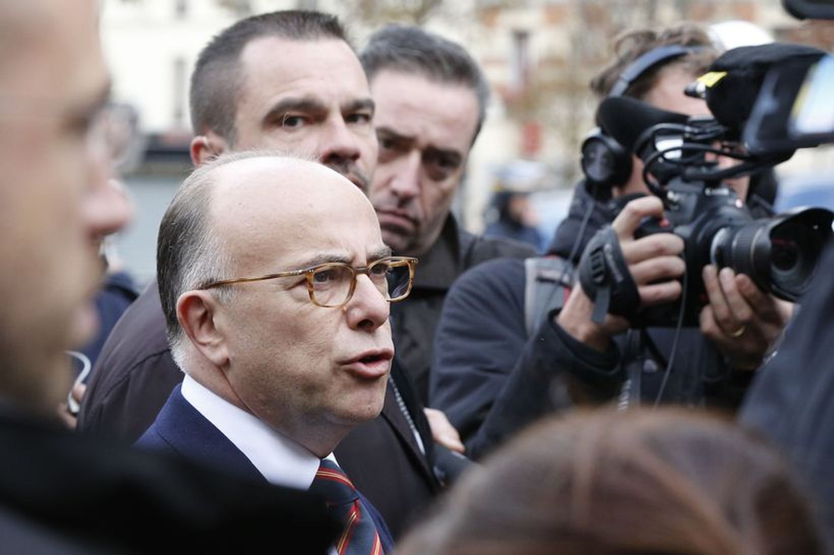 Bernard Cazeneuve innanríkisráðherra Frakka.