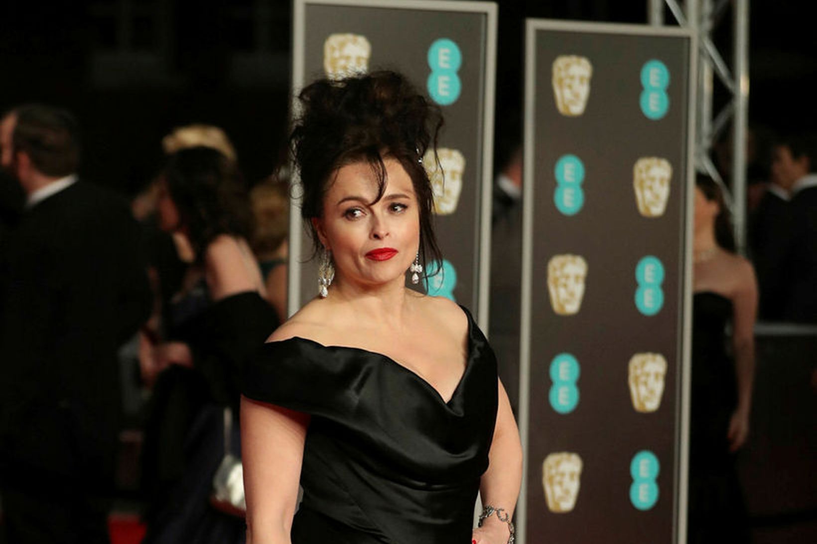 Helena Bonham Carter segir aldursmuninn vera tilviljun.