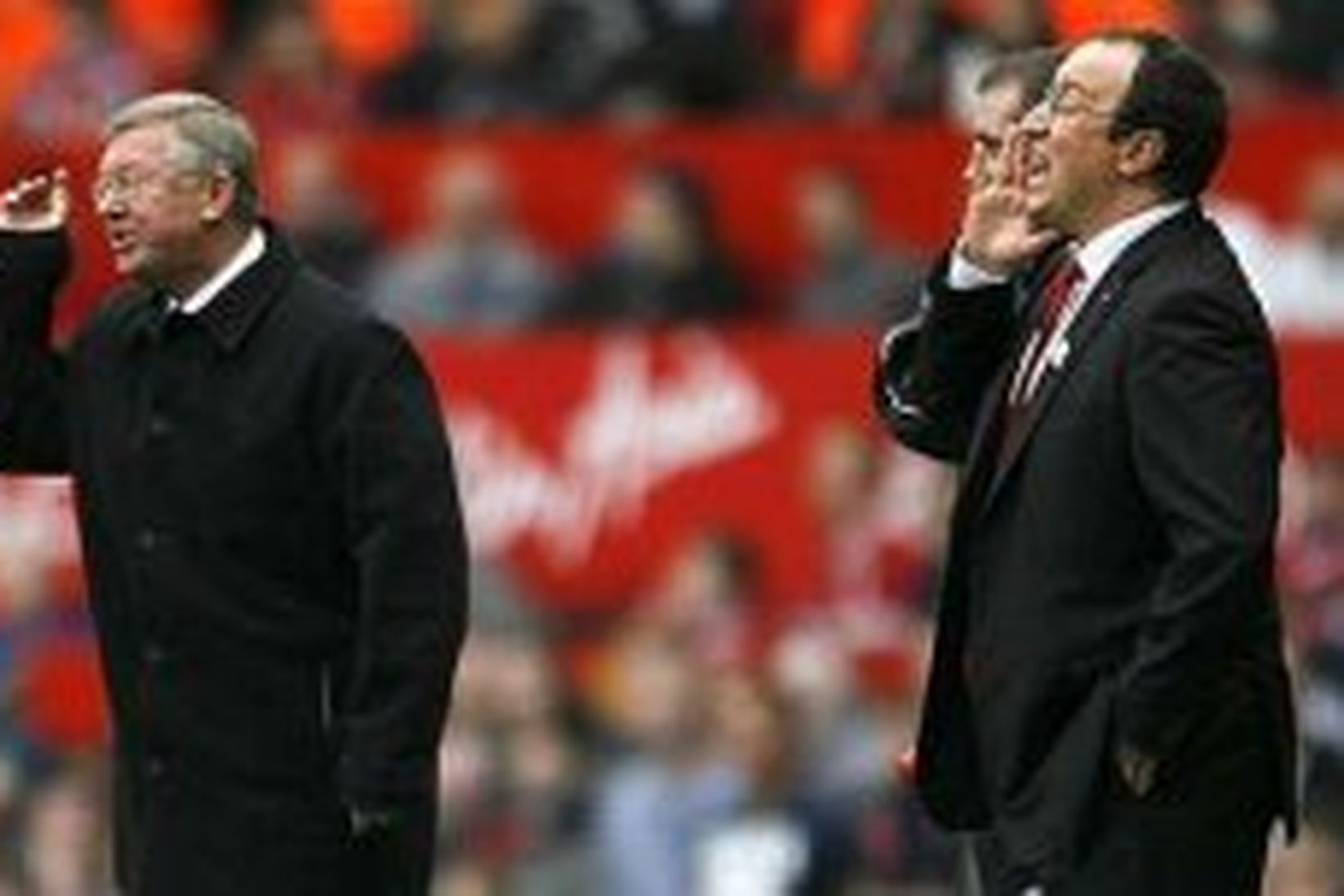 Alex Ferguson og Rafael Benitez verða án efa líflegir á …