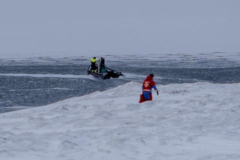 Rescue workers on Þingvallavatn lake.