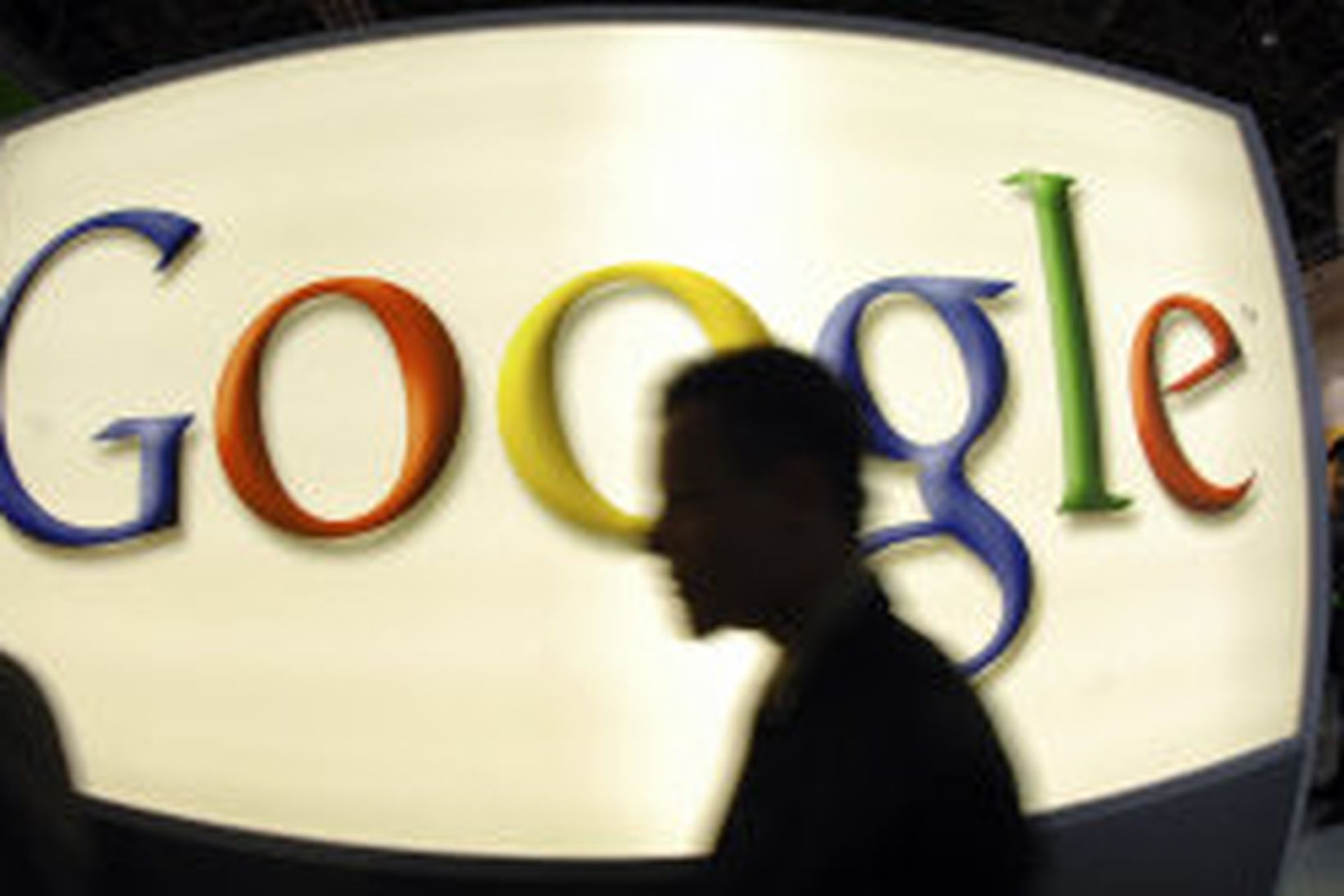 Google verður æ stærri hluti af lífi netverja