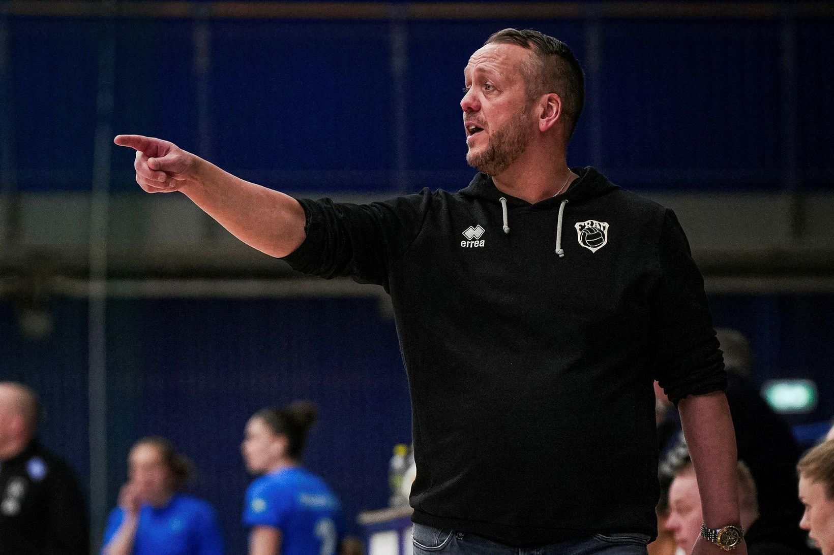 Ætla ekki að ljúga, ég myndi velja alla aðra