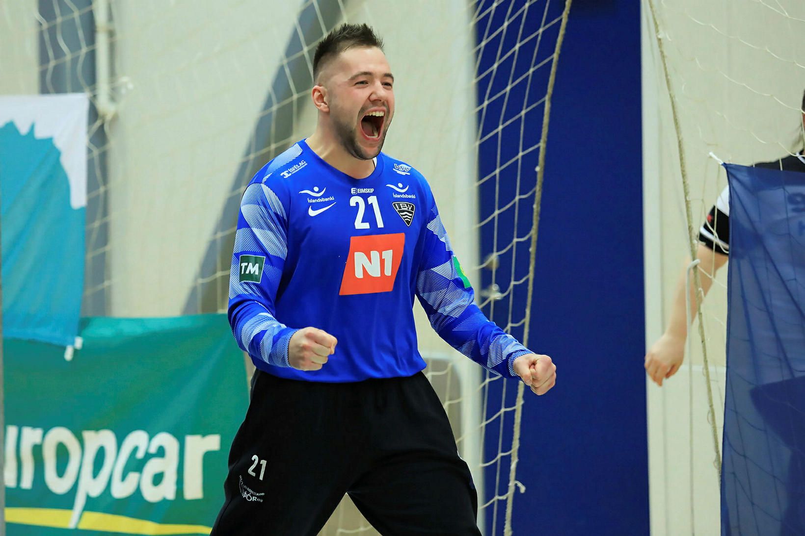 Pavel Miskevich fagnar í leik með ÍBV.