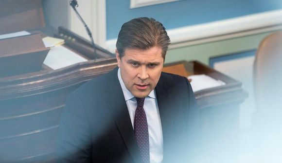 Segir tilganginn að koma höggi á sig