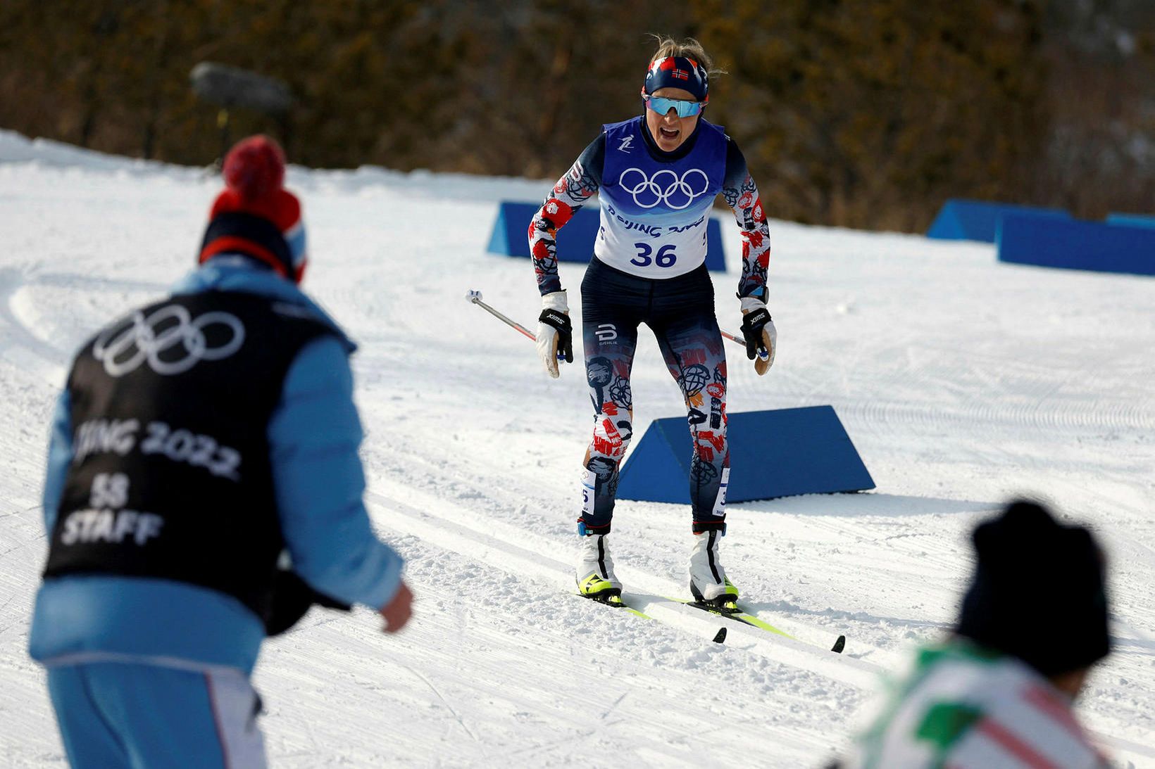 Therese Johaug á lokasprettinum í dag.