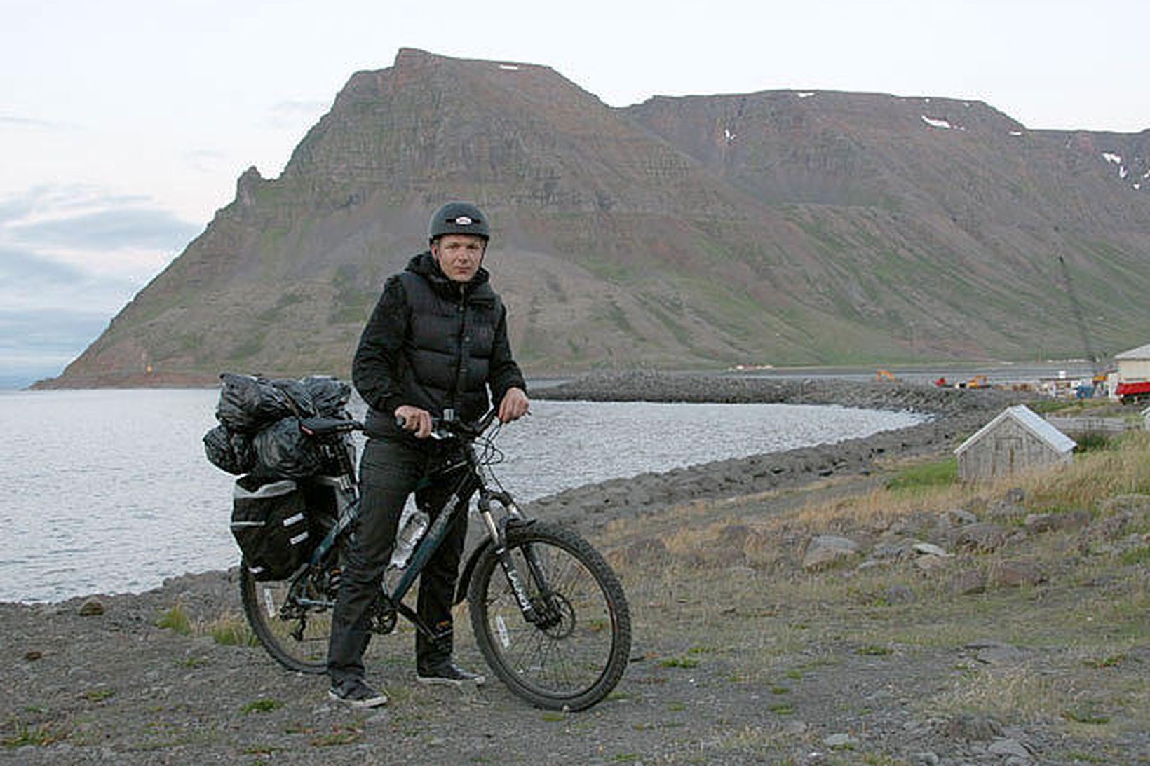 Hávarður Olgeirsson hjólaði frá Reykjavík til Bolungarvíkur.