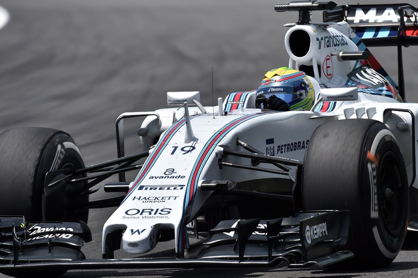 Annað afturdekkið var of heitt undir Williamsbíl Felipe Massa.