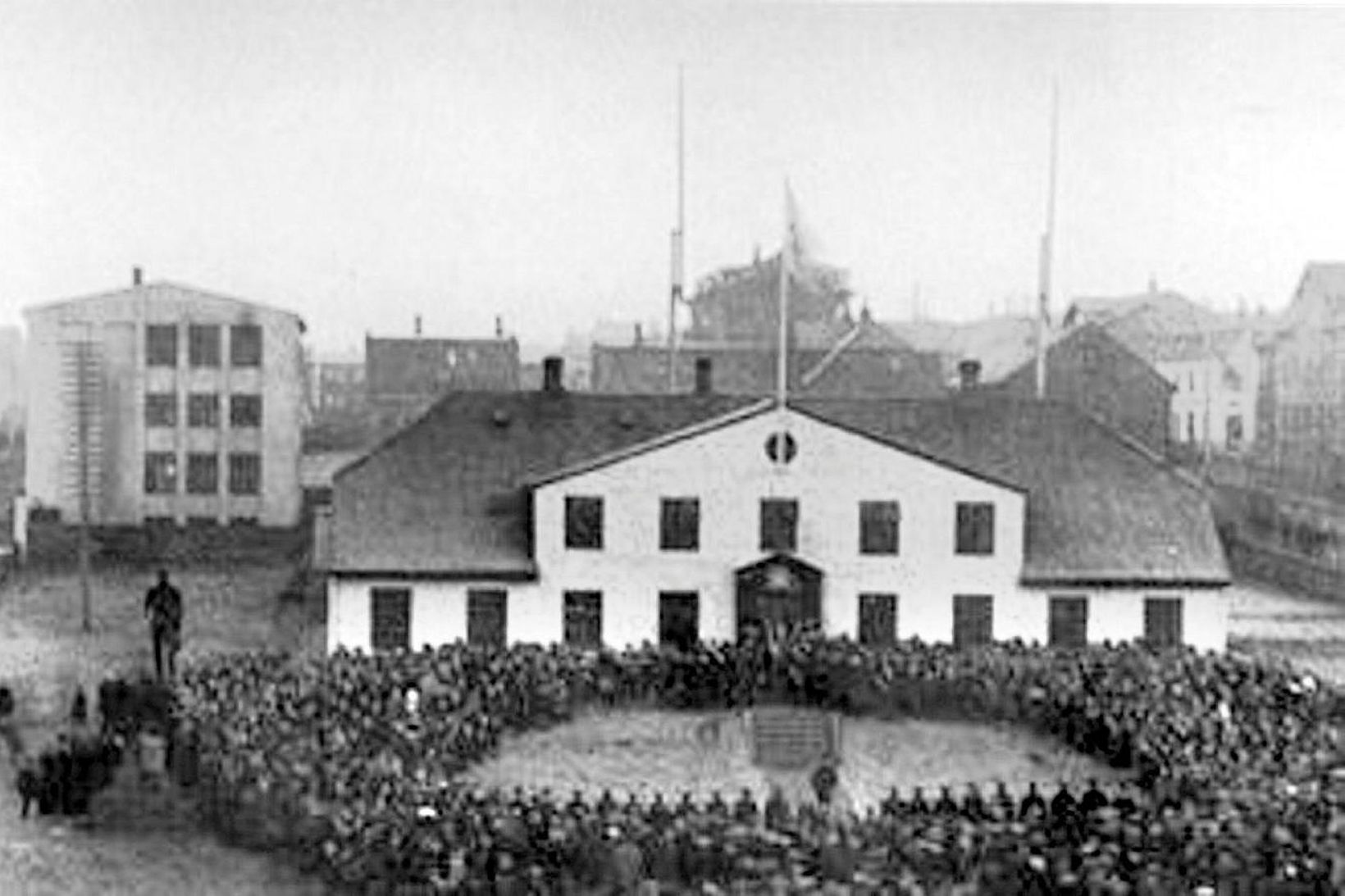 Fullveldi Íslands fagnað 1. desember 1918, í skugga spænsku veikinnar …