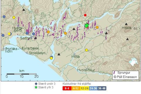 The earthquake epicenter is market with a green star, about 30 km west of Mt. Hekla Volcano and near the Þjórsá river riverbed.