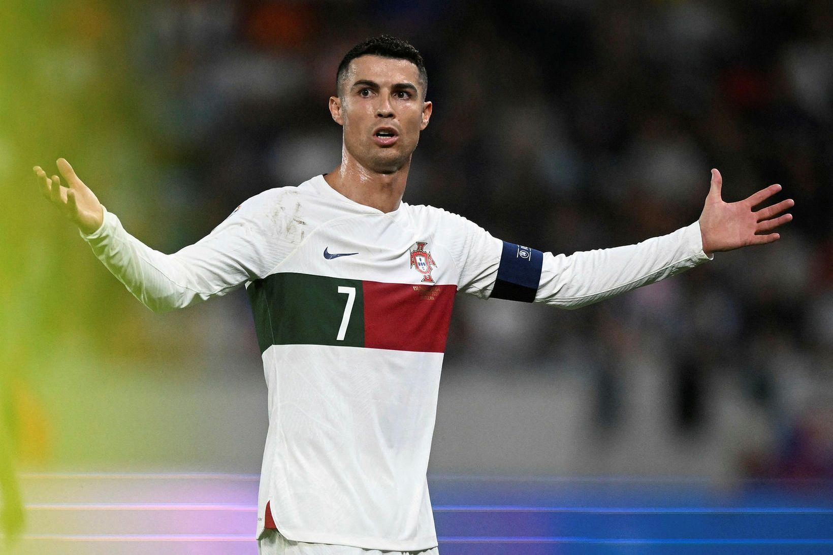 Cristiano Ronaldo býr sig undir landsleik með Portúgal gegn Lúxemborg …