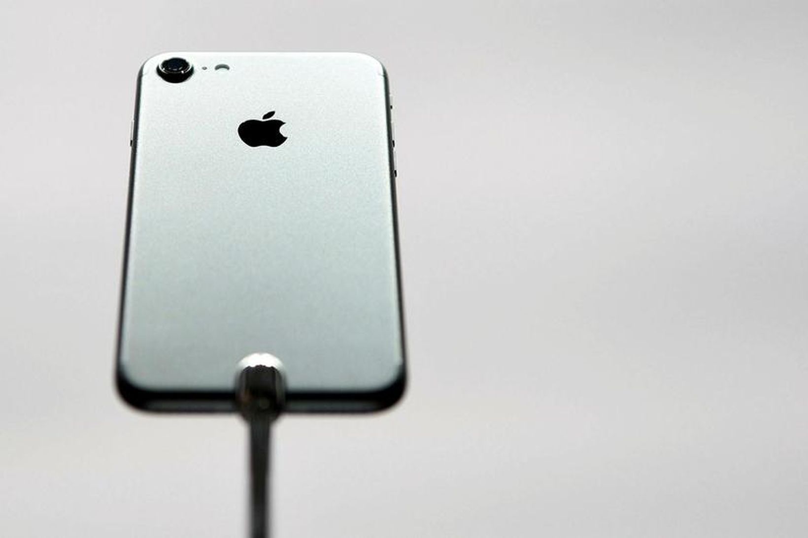 iPhone 7 Plus er með tveimur linsum í myndavélinni.