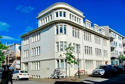 Borgaryfirvöld vilja ekki leyfa eiganda hússins að rífa það og endurbyggja með sama útliti. Eigandinn …
