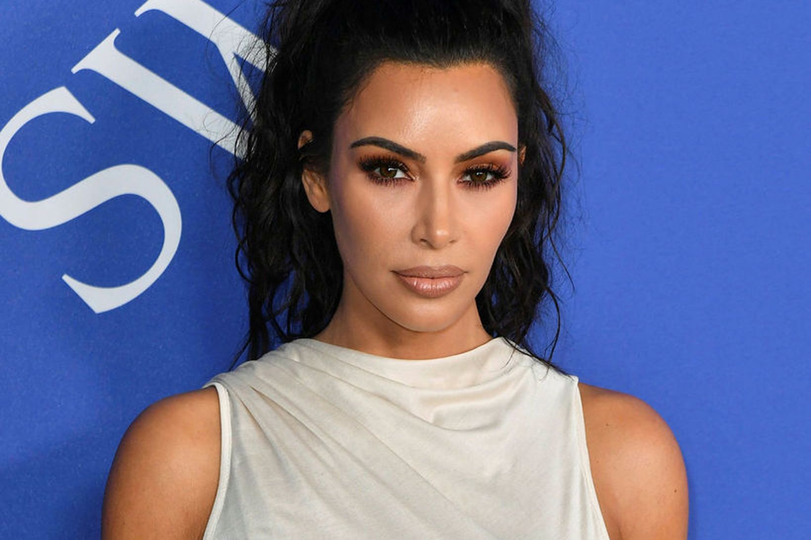 Kim Kardashian West fær vel greitt fyrir færslur á Instagram.