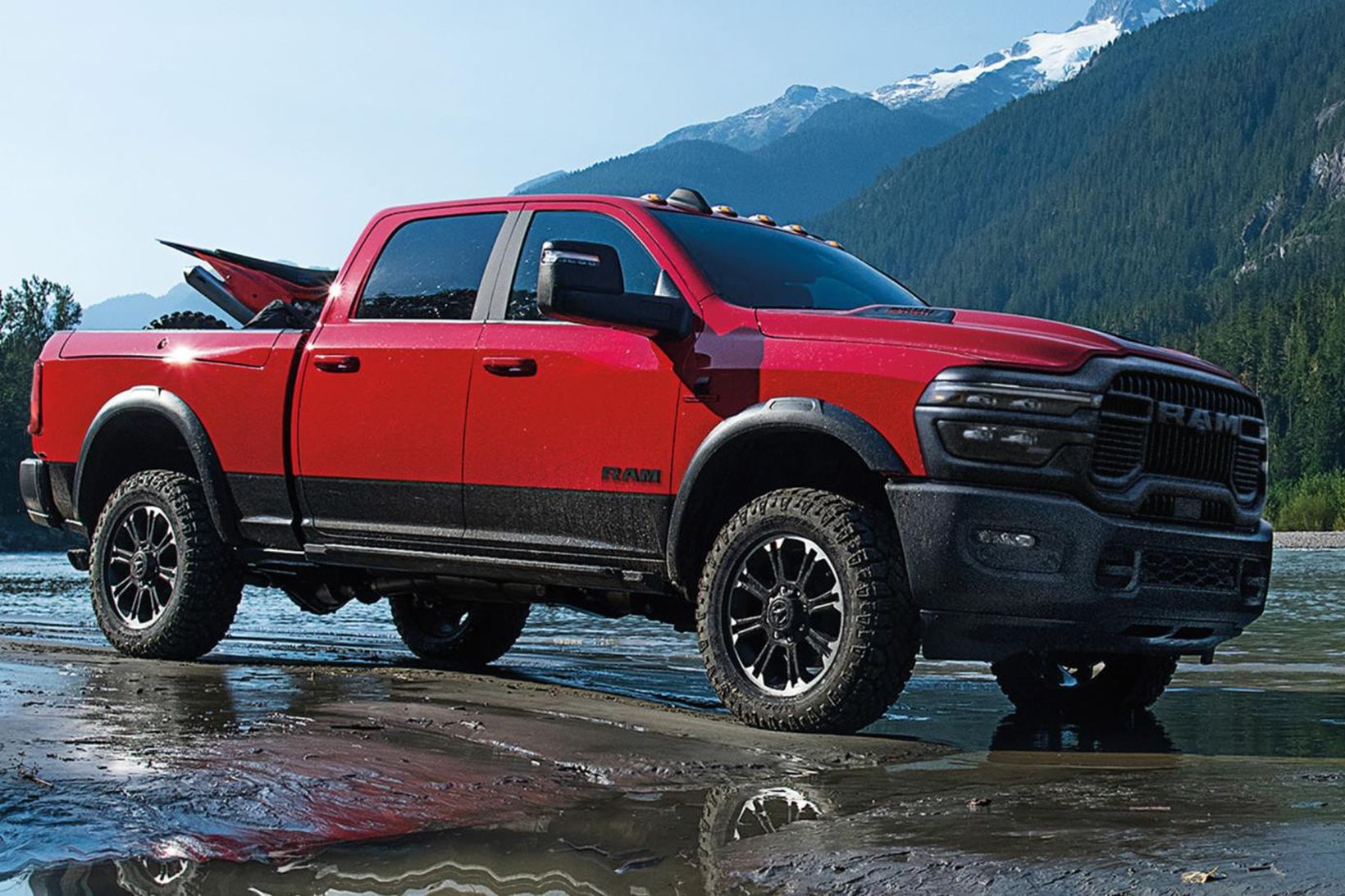 Frumsýna nýja RAM 2500 á laugardag