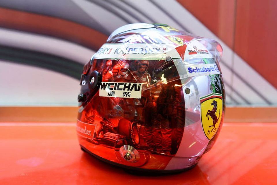 Kveðjuhjálmur Alonso hjá Ferrari.
